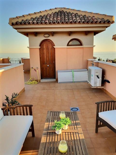 דירות איסלה פלאנה Penthouse Mojon Hills מראה חיצוני תמונה