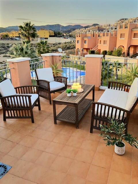 דירות איסלה פלאנה Penthouse Mojon Hills מראה חיצוני תמונה